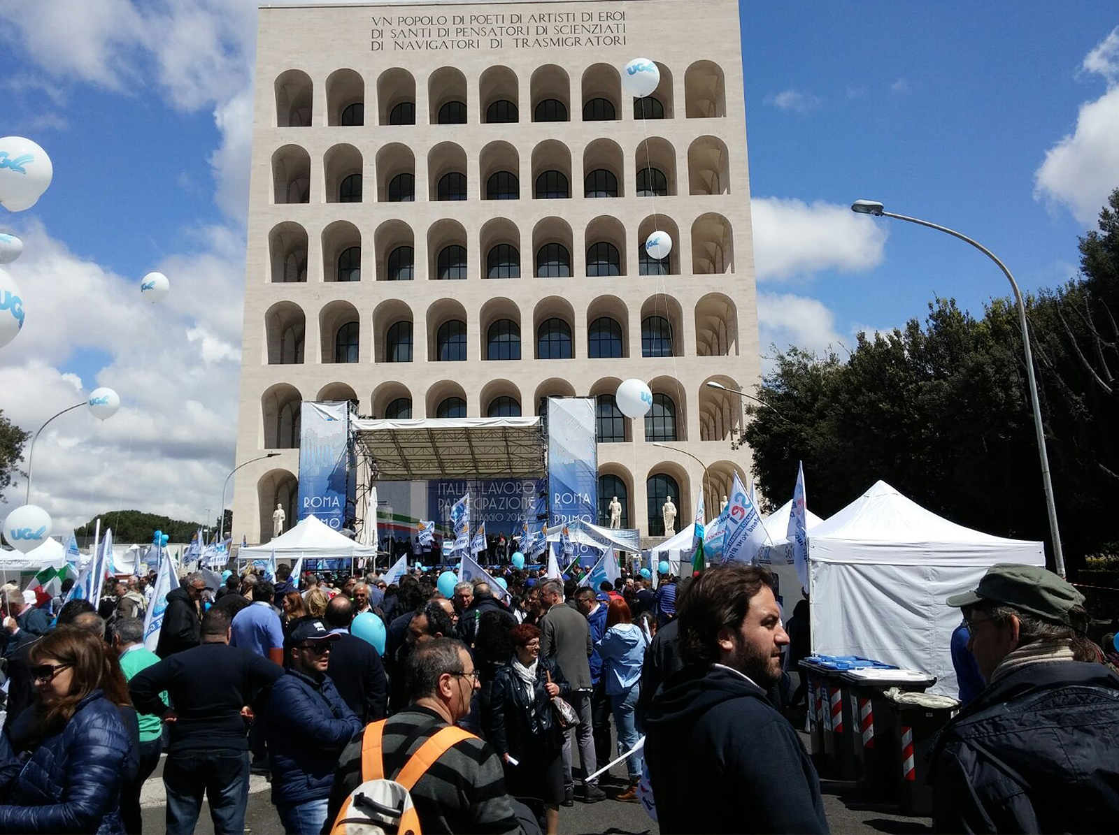 Noleggio-gazebo-per-manifestazioni