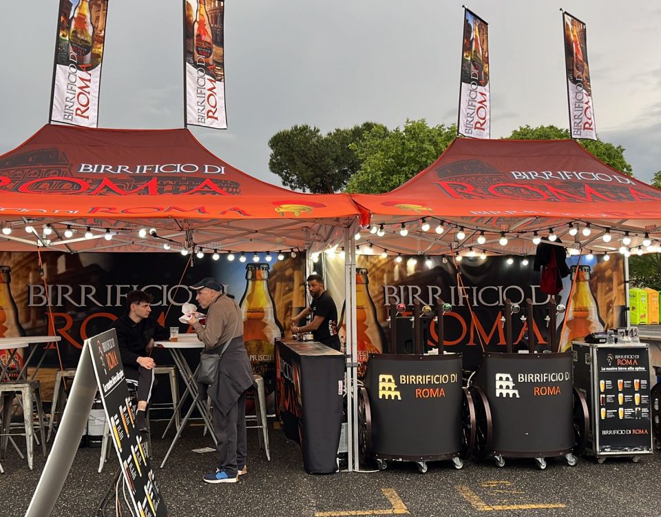 esempio gazebo con pensilina frontale