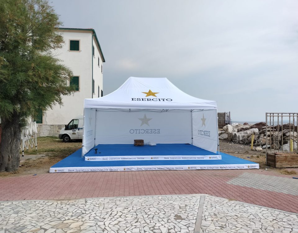 tetto e palco esercito 4